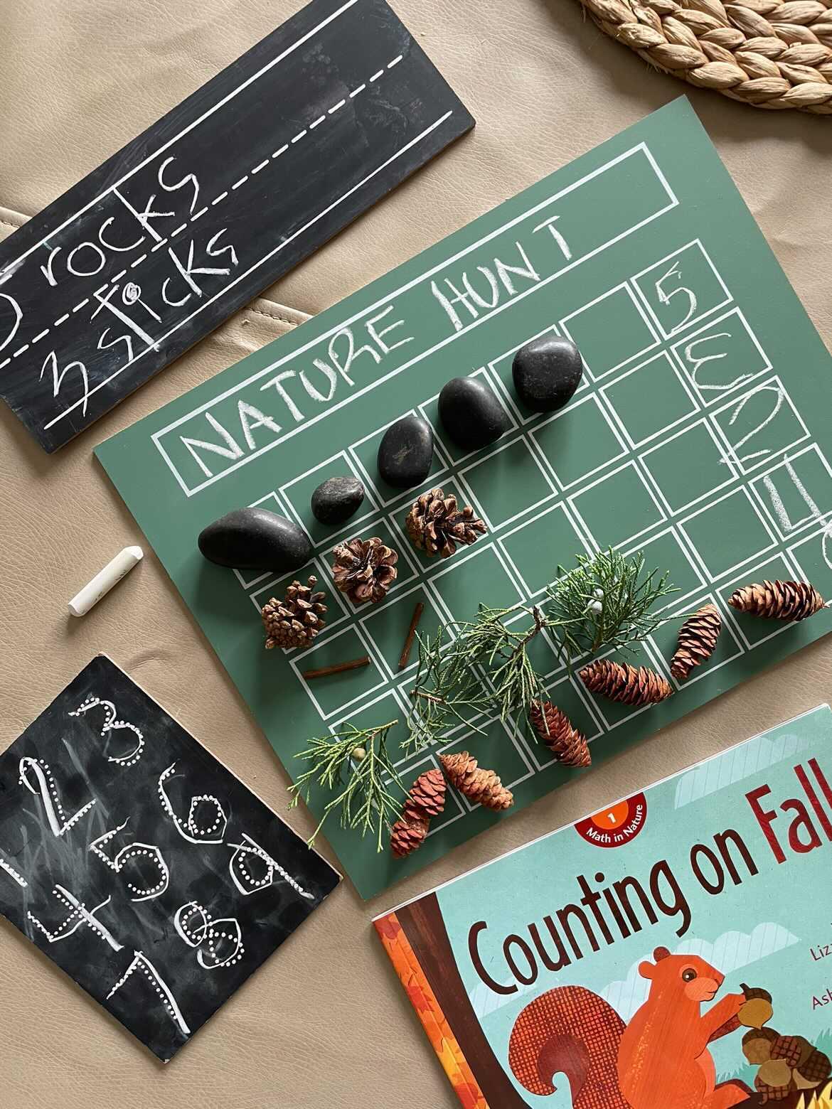 (NQP) Countdown Calendar (Green)