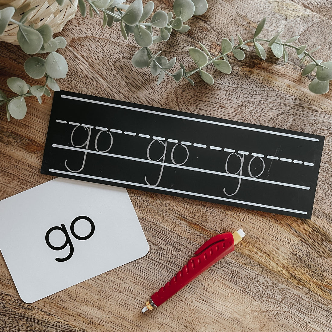 (NQP) 1 Line Trace-n-Erase Chalkboard (black)