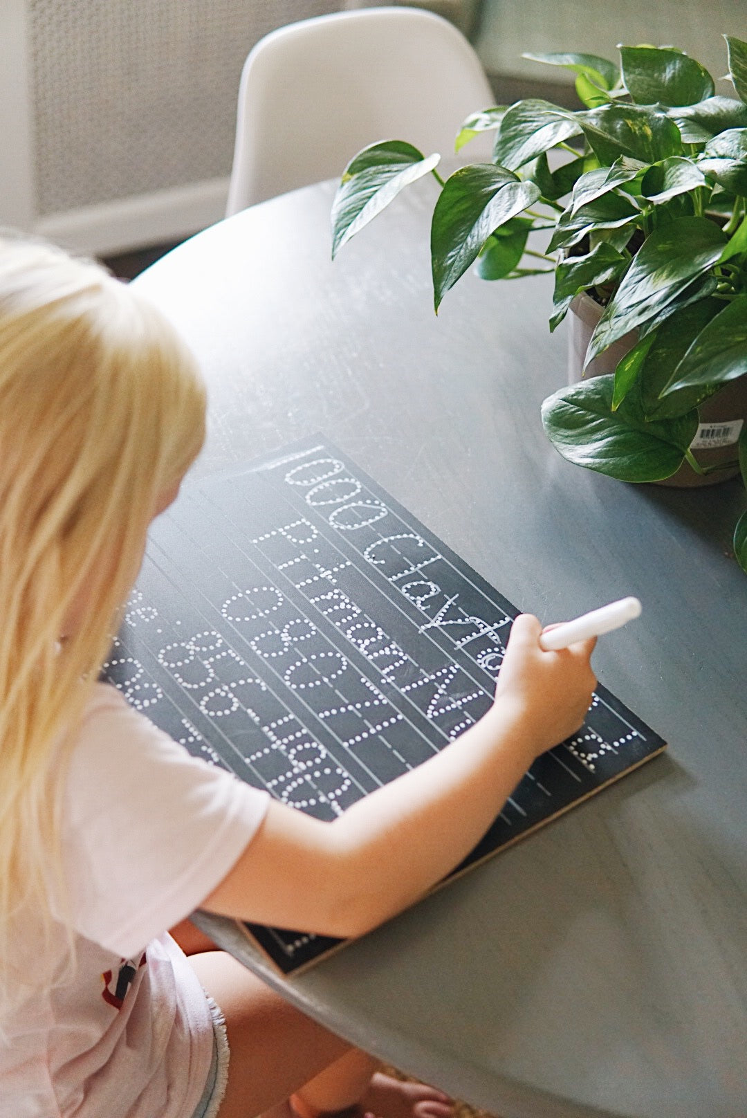 Personalized 5 Line (Extended) Chalkboard (11x14)